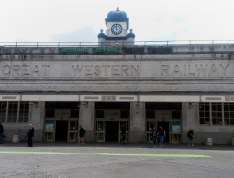 Welsh railways to get £445m investment in spending review Image