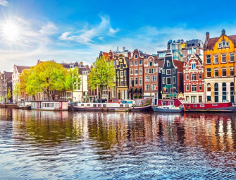 Netherlands Boosts Workforce with Influx of Global Talent Image