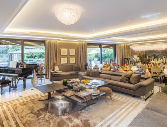 £10.95m flat for sale in ultra high security development Ariana Grande rented in Image