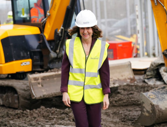 Scotland ‘leading technological revolution’ with AI Growth Zone – Liz Kendall Image