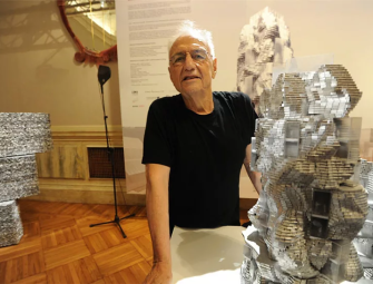 Frank Gehry 96 Architect Who Pushed Construction Into the Digital Era Image