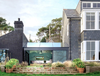  ‘There was no insulation and we needed to put out buckets every time it rained – how this couple sensitively restored a dilapidated building from the 1850s  Image