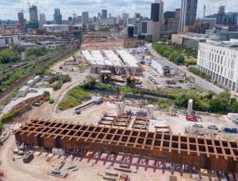 112m-long HS2 bridge ready to be positioned in Birmingham Image