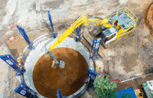 Bethell Group hires a Liebherr excavator Image