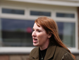 Rayner warns MPs not to underestimate her over 1.5 million homes target Image