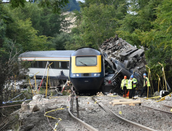 Network Rail infrastructure management ‘ineffective’ derailment inquiry told Image