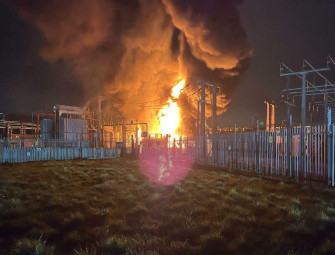 Local residents heard ‘massive explosion’ before fire which shut down Heathrow Image