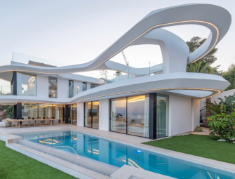 Miralbo: Luxury Villa Architecture Defining Contemporary Mediterranean Living Image