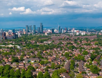 Plan for Change: Chancellor announces further reforms to increase commuter homes Image