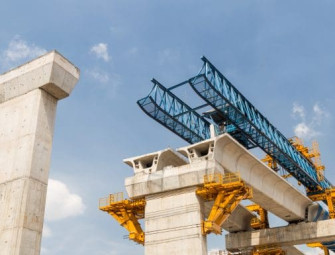 Construction and infrastructure pipeline “starting to crack” Image